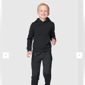 FWD Boy's Core All-Year Pull Over Hoodie Sweatshirt Black